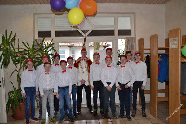 2016-AKV-So-008