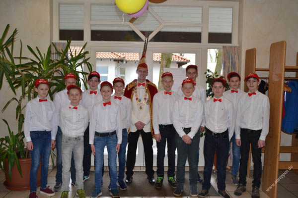 2016-AKV-So-012