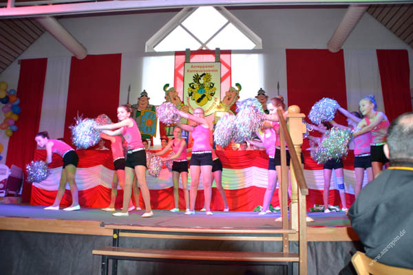 2016-AKV-So-067