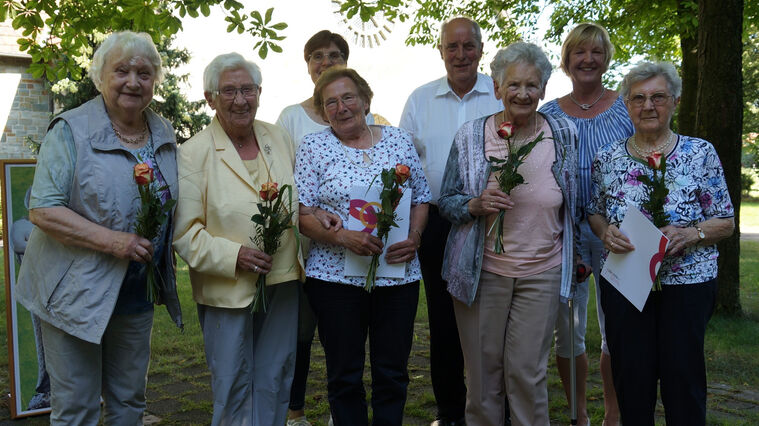 Frauengemeinschaft kfd Anreppen feiert 60-jähriges Bestehen