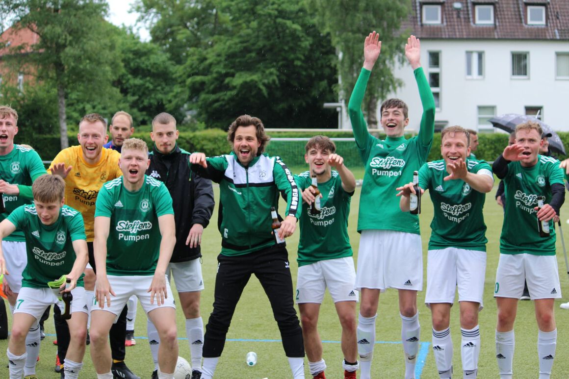 GWA Fußballer feiern Bezirksliga Klassenerhalt