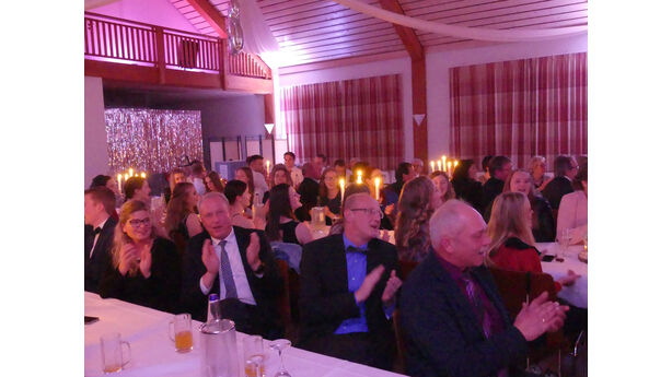 2018-12-01-AKV-Gala-131