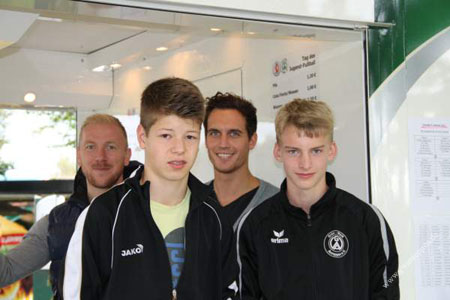 2013_Jugendfußball_Helfer_Erste_und_Jugend